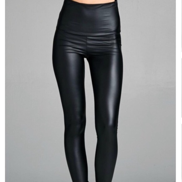 Pants - New Vegan Faux Leather Black Leggings Size Large